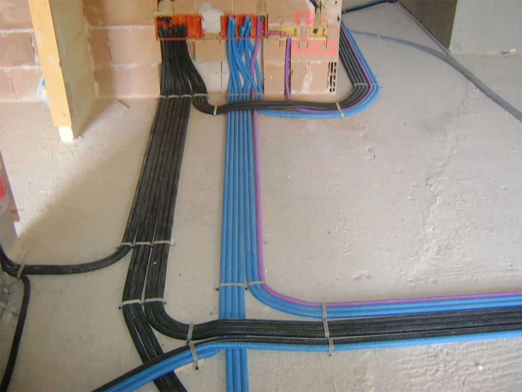 Impianti elettrici Edil San Carlo SNC